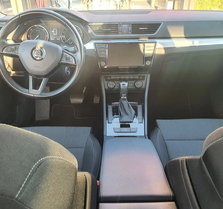 Skoda Superb cena 59040 przebieg: 230590, rok produkcji 2017 z Czarnków małe 22